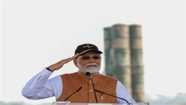 LNB篮球_莫迪算了一笔账：成功用6架战机拦截6枚导弹LNB篮球，举国欢庆10天