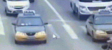 皇冠信用盘账号_上海街头一女子突然倒地皇冠信用盘账号，满脸是血！很多人用过，已致多起意外！赶快赶快