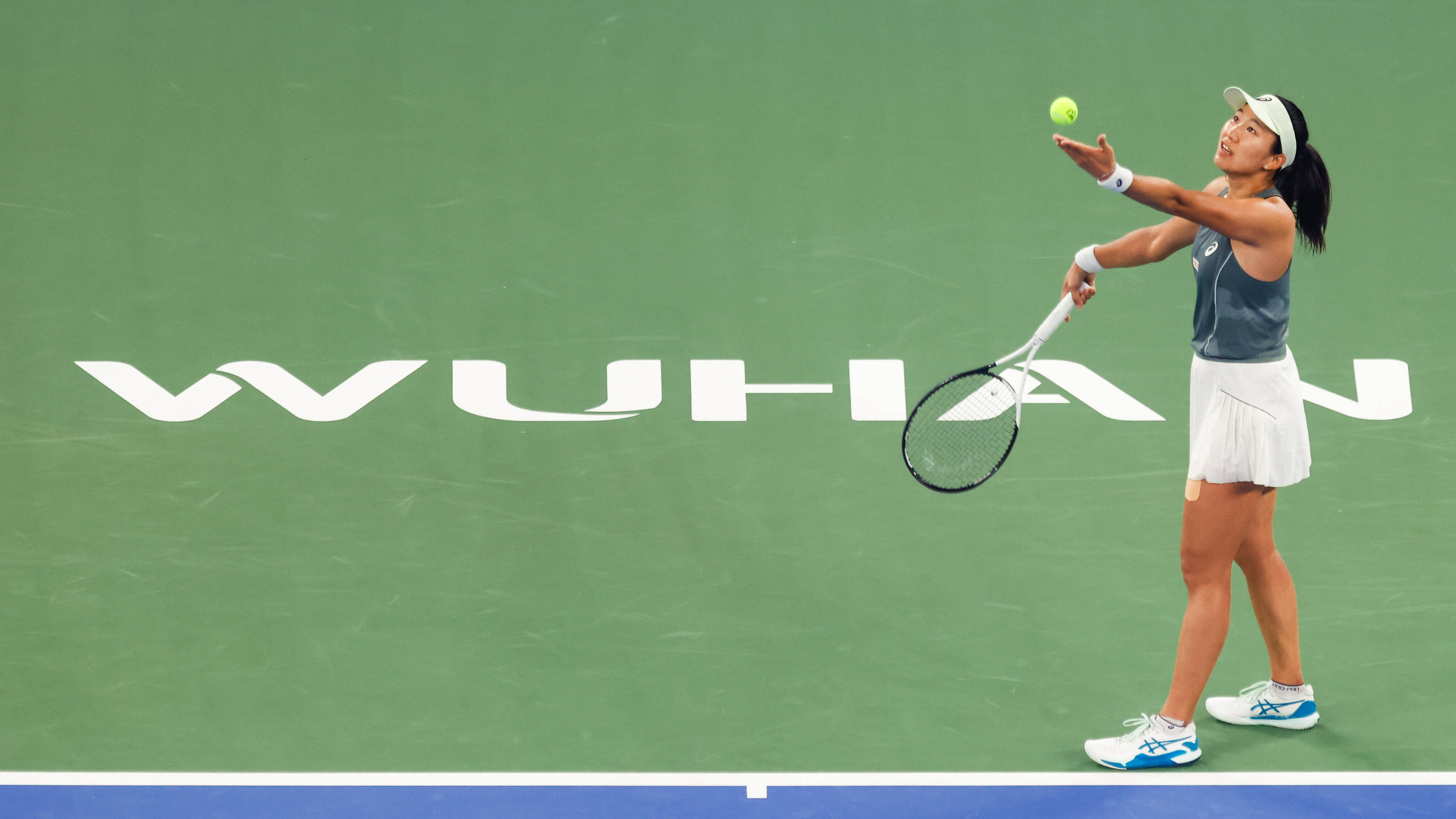 皇冠信用网出租_（体育）网球——武汉公开赛：王欣瑜首轮出局