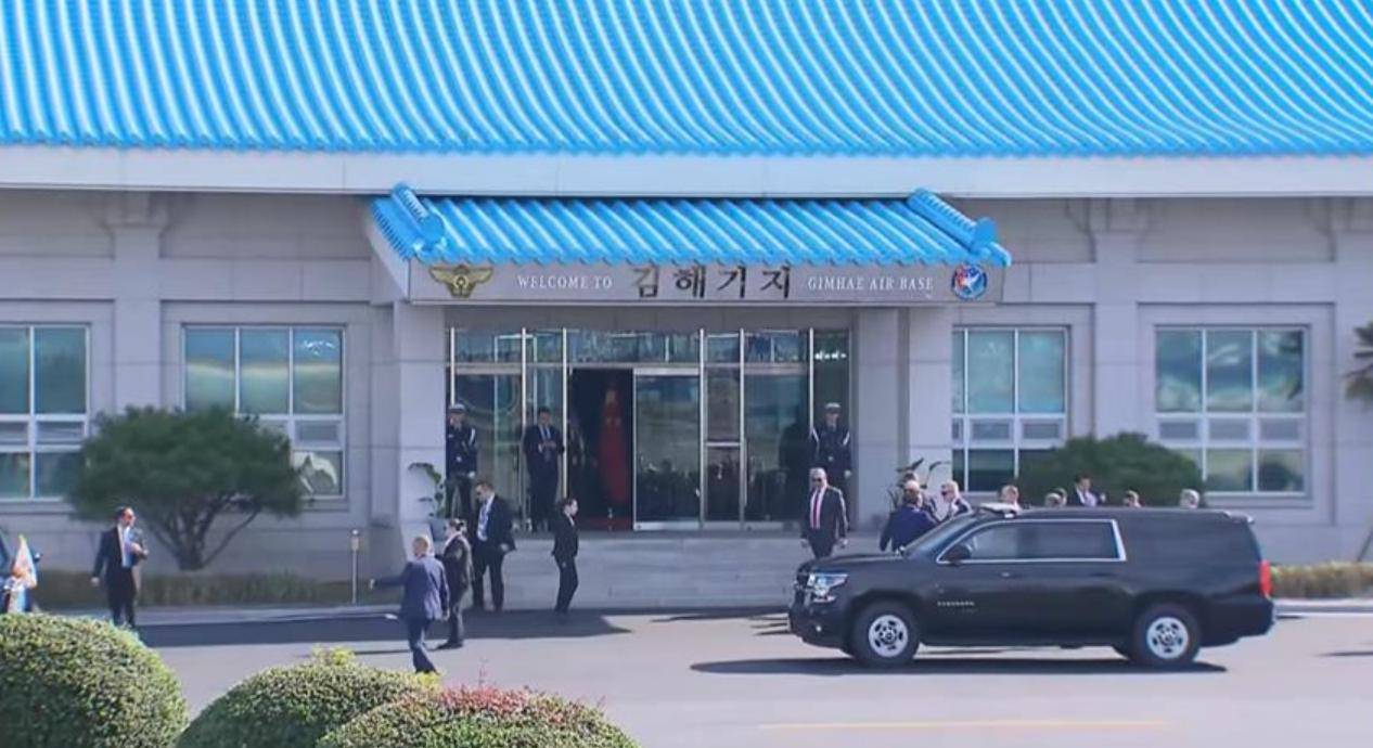 皇冠登3管理出租_中美釜山会晤持续100分钟皇冠登3管理出租，谈完后特朗普火速回国，接下来有两场战争在等着他！