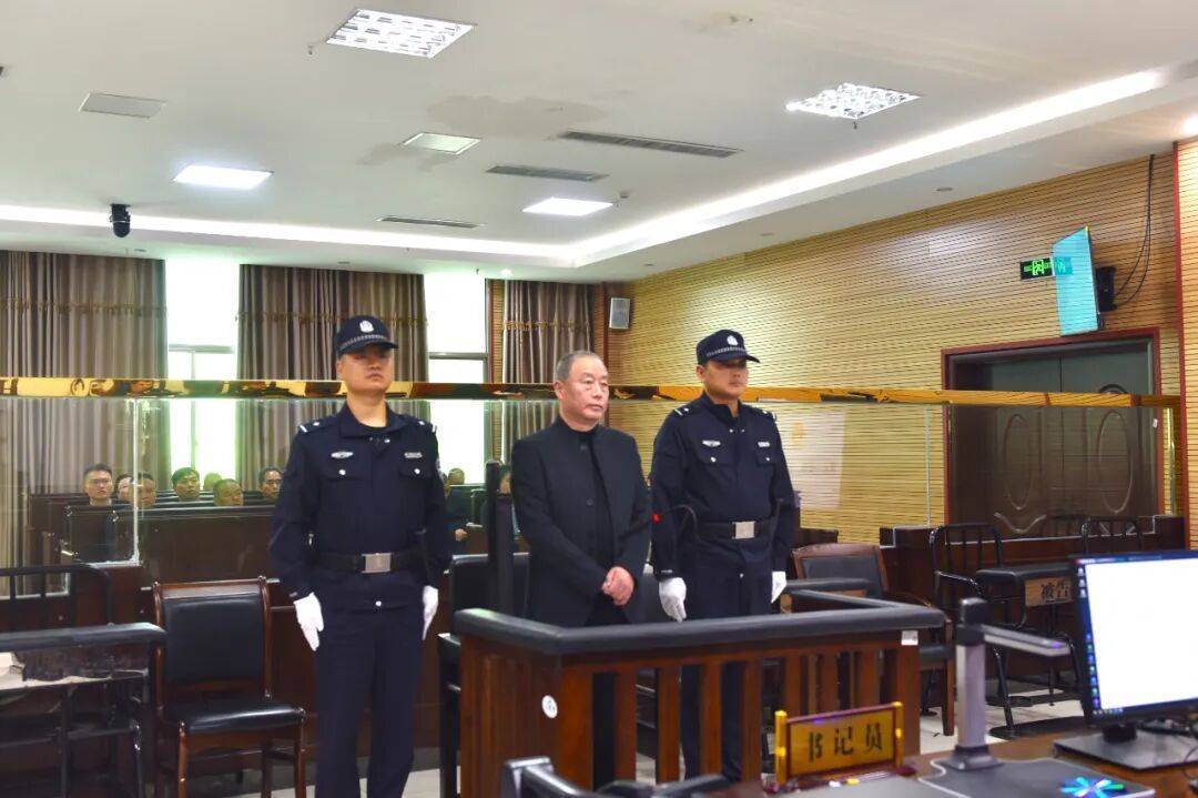 皇冠网址_受贿、行贿、洗钱皇冠网址！南水北调集团原副总经济师樊新中当庭认罪