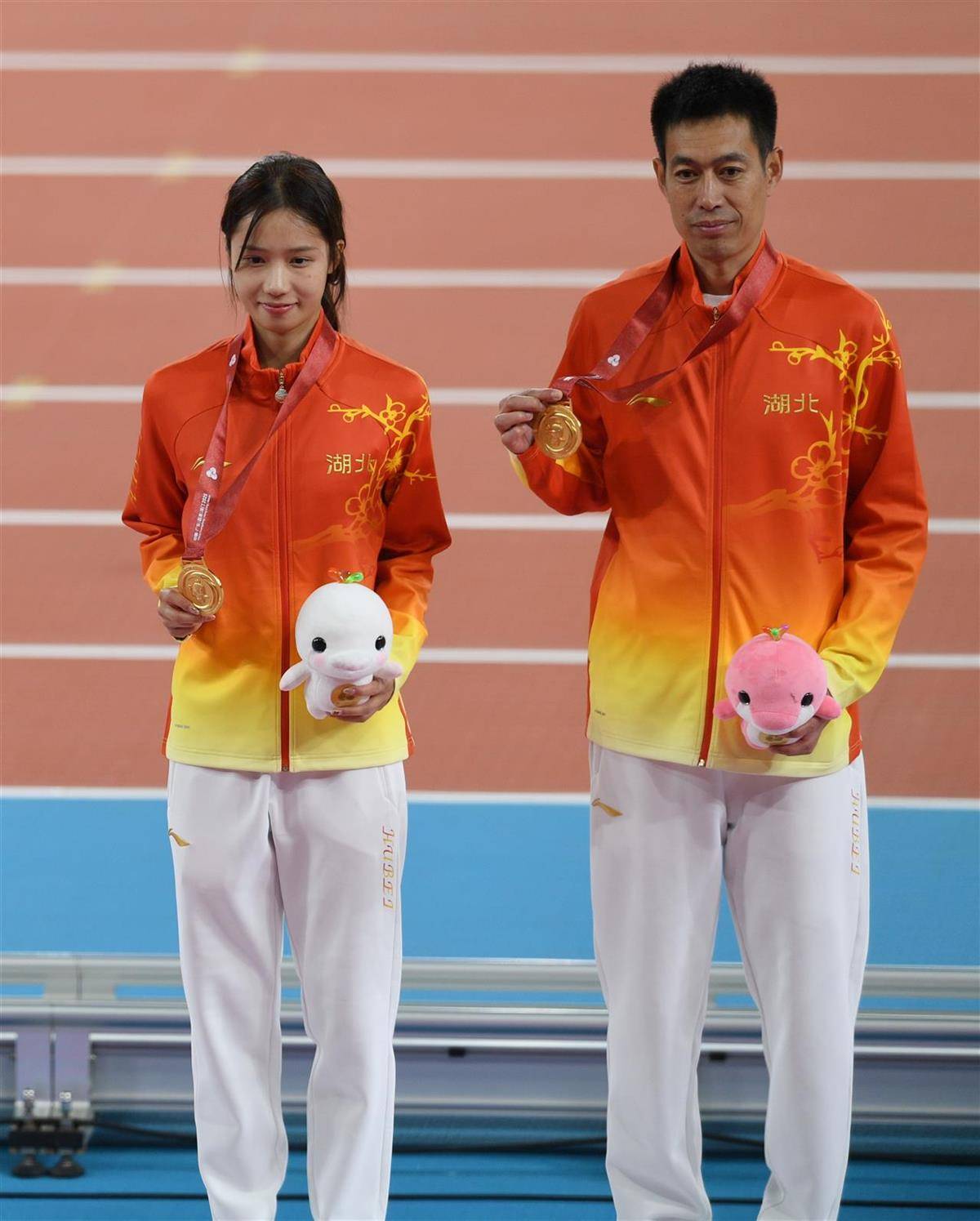 皇冠信用网如何申请
_清华学霸皇冠信用网如何申请
,一跃登顶!湖北选手邵雨琪摘得全运会女子跳高金牌