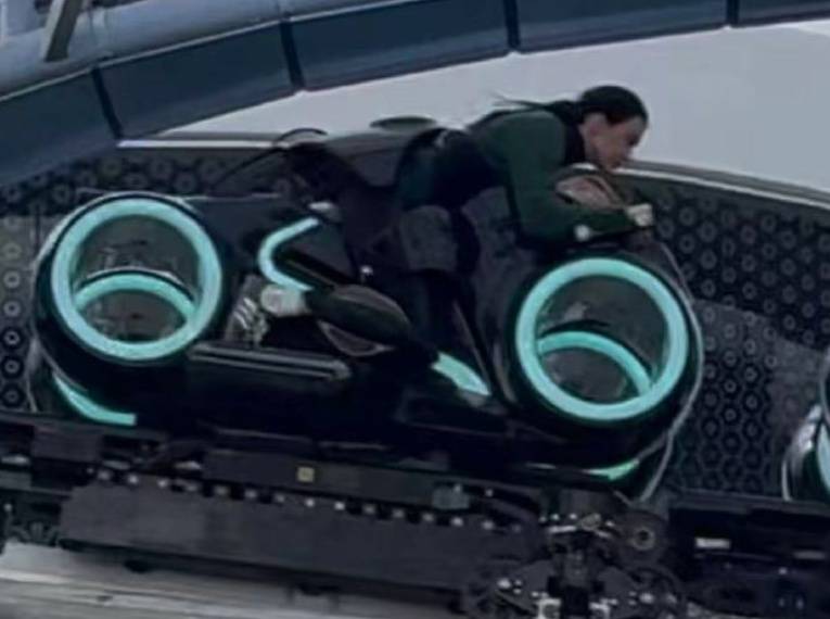 皇冠信用網怎么开通
_知名女歌手在上海迪士尼被偶遇皇冠信用網怎么开通
,见证求婚!“一时不知道谁更幸福”