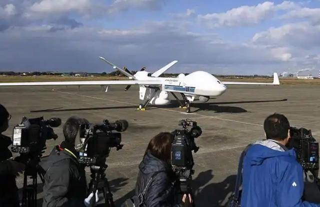 正版皇冠信用网开户_5架大型无人机锁定钓鱼岛正版皇冠信用网开户?高市通告全球:要与中国打持久战