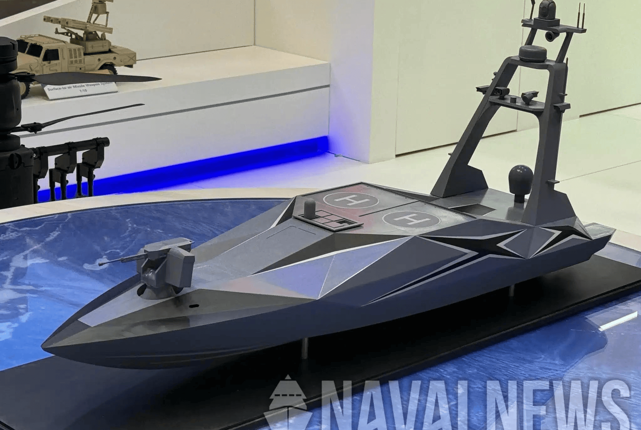 皇冠信用网登2_中国“微型小航母”亮相皇冠信用网登2,乌克兰媒发现不对劲:在做全面战争准备