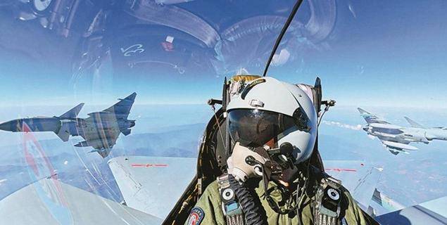 皇冠hga035会员注册_两岸船只温情互动皇冠hga035会员注册,解放军30架战机围岛,统一最强信号出现